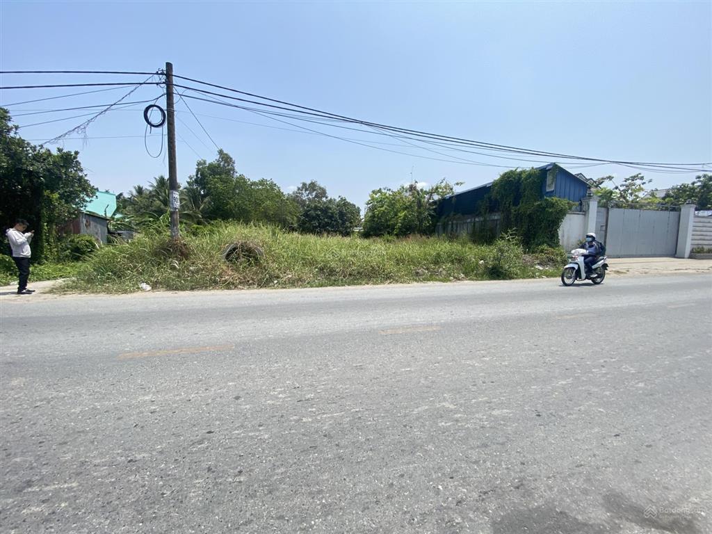 Bán nền 154m2 mt đoàn nguyễn tuấn đất sạch ko mồ mả