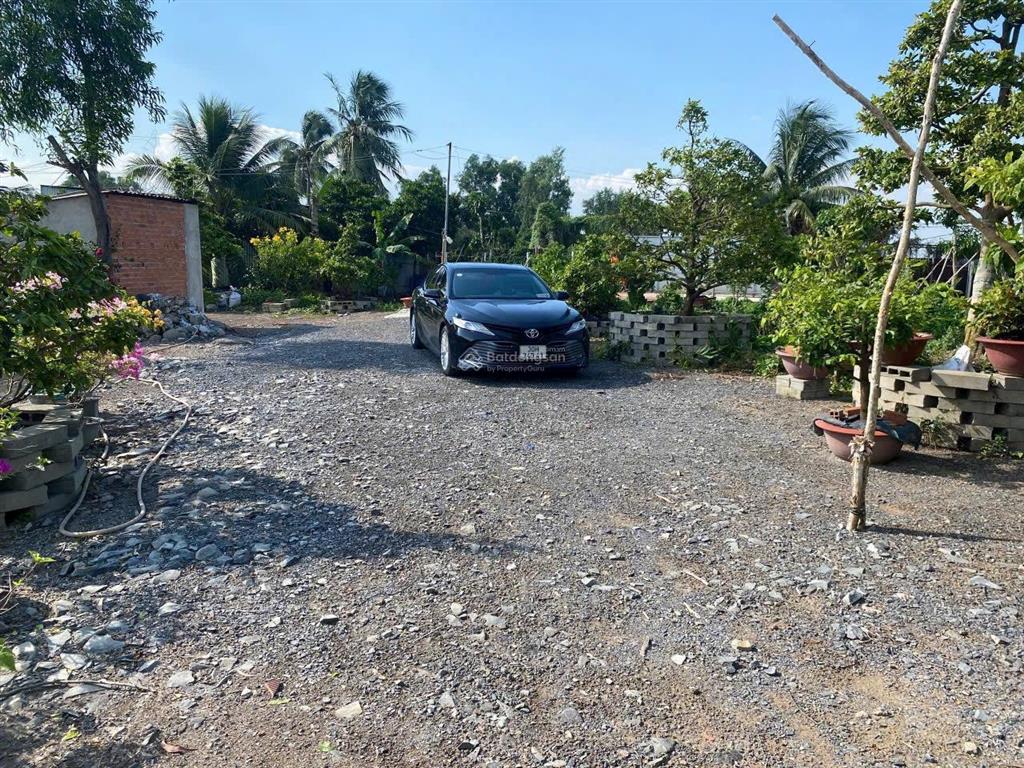 Cần bán nhà vườn nghỉ dưỡng 10.663m2 xã tân nhựt giá 1.7tr/m2