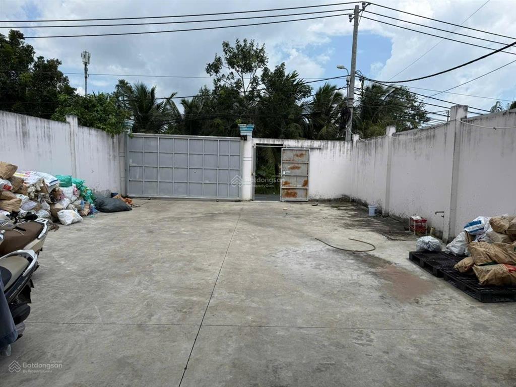 Cho thuê kho kênh a giá 35tr kho 7000m2 đường container