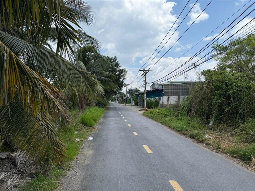 Cho thuê kho kênh a giá 35tr kho 7000m2 đường container