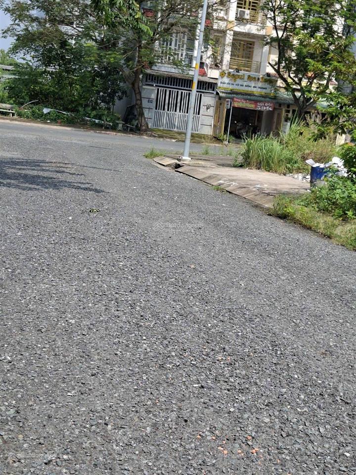 Lúc này em chỉ bán hàng ngộp thôi 250m2 giá 7,1 tỷ kdc 47ha