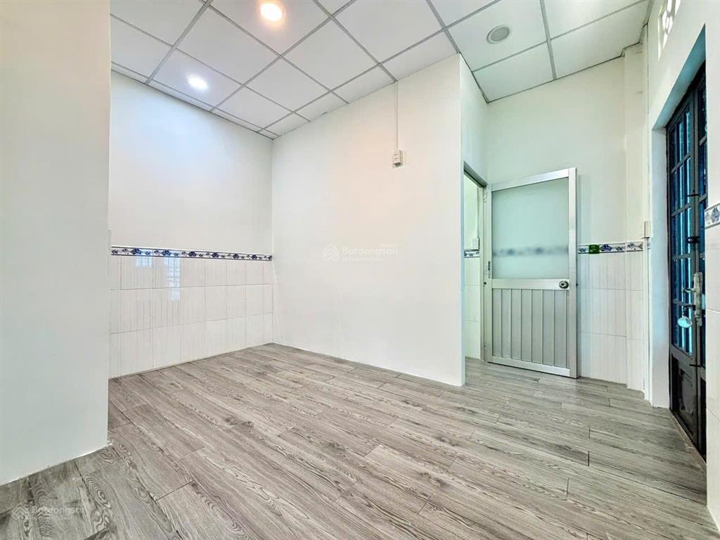 Bán nr giá cực chất 2,75 tỷ, 21m2 ở bình hưng hòa, quận bình tân, tp.hcm