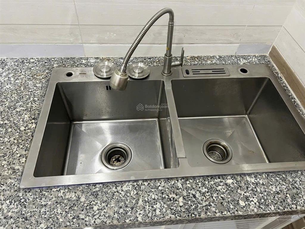 Duy nhất 1 căn nhà cmt8  phường 15 quận 10  17m2  1 trệt 1 lầu  đẹp ở ngay  chỉ 1 tỷ 850
