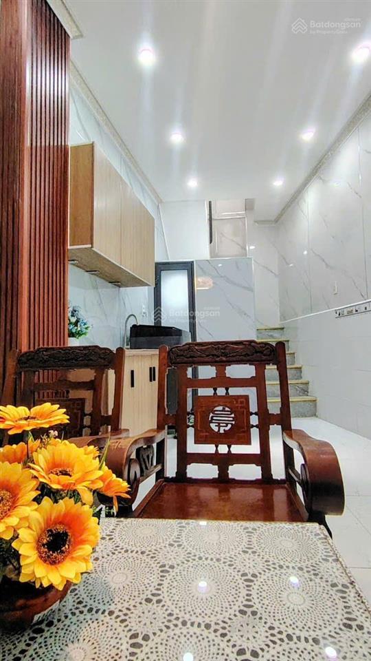 Gấp bán giảm thêm 350tr giá mới chỉ 2.79 tỷ  2 tầng  2 pn 20m2  phú nhuận  sổ hồng chuẩn chỉnh