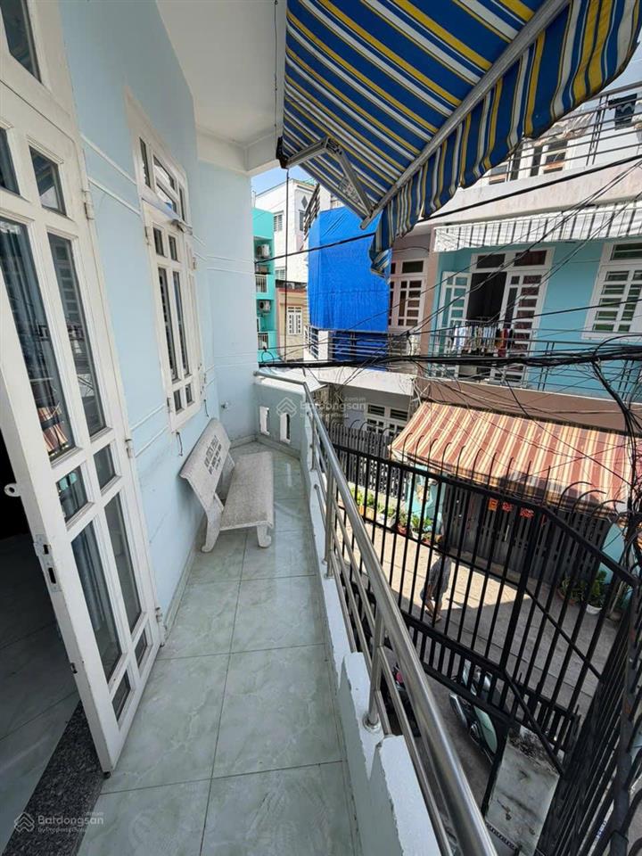 Bán nhà đất  5,1 tỷ  bình tân  lô góc  ô tô đậu  48m²  4pn, 3wc  cách chợ và trường ~50m