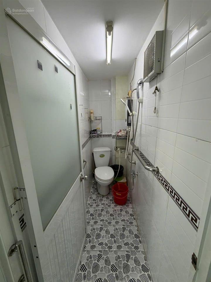 Bán nhà đất  5,1 tỷ  bình tân  lô góc  ô tô đậu  48m²  4pn, 3wc  cách chợ và trường ~50m