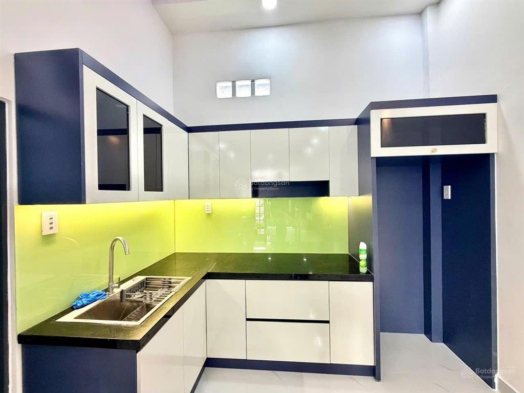 Trương phước phan  32m2  2 tầng gồm 2pn 2wc mới 100% ở ngay  hẻm 4m thông  chỉ 3.990 tỷ tl