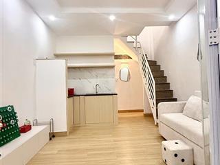 Nhà đẹp trung tâm tân bình  2,950 tỷ tl  dt 20m² (3,5x6)  2 tầng ,2 pn  giáp quận 3 và quận 10