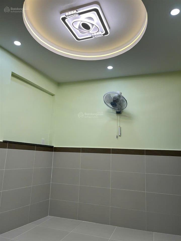 Chủ xoắn bán giám mạnh 150 triệu  3m x 8m 3 tầng  trung tâm quận tân bình chỉ 3.8 tỷ tl  shr
