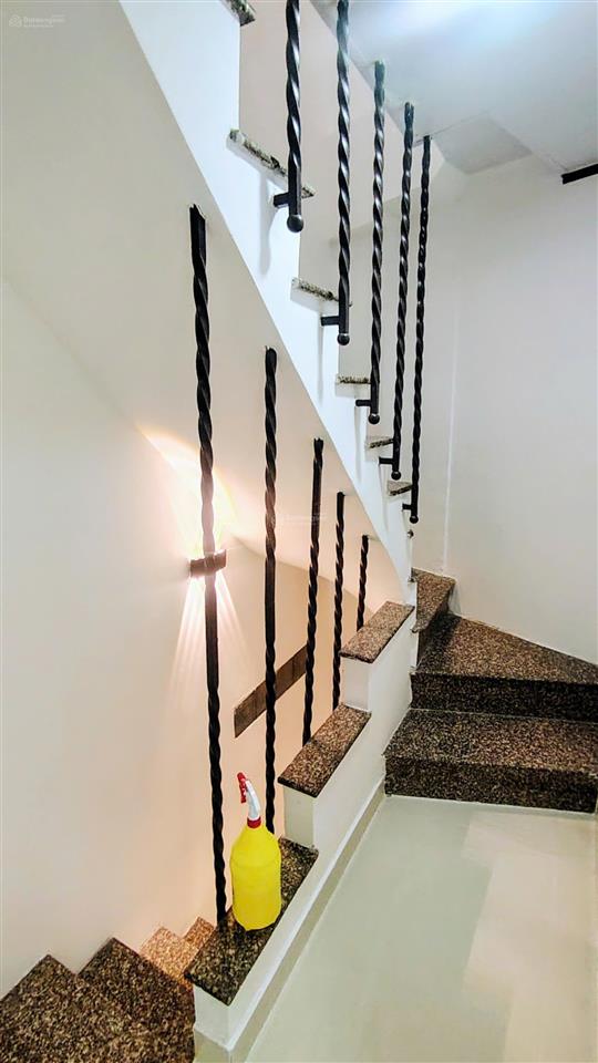 Xh nguyễn văn đậu p11  bình thanh  3 tầng dt 15.7m2 2 pn  full nội thất  giá chỉ 4.380 tỷ tl.