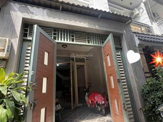 Nhà riêng 4 tầng tại nguyễn văn công, gò vấp  4 pn, 1 phòng thờ, 5wc  dt 56.9m2 giá chỉ 8.9 tỷ