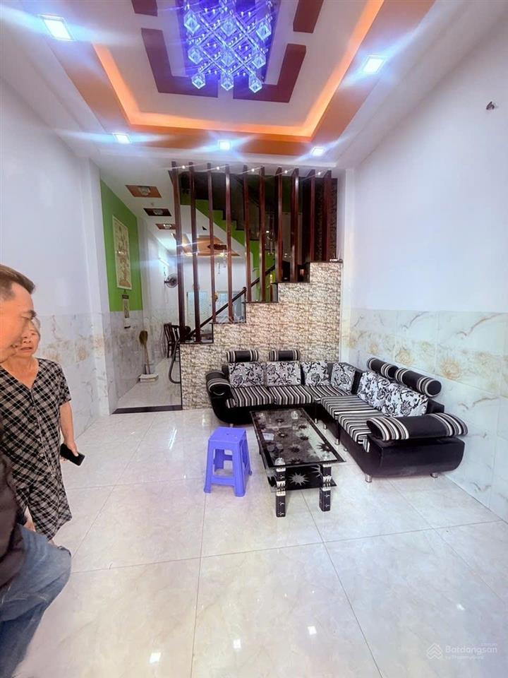 Nhà riêng bình trị đông  kết cấu 1 trệt 2 lầu 4pn 4wc  diện tích 41.4m² giá chỉ 6,3 tỷ