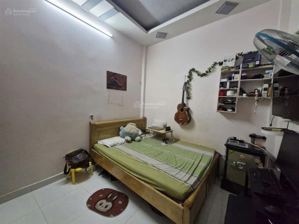 Nhà riêng 2 tầng 2pn tại nguyễn văn khối, gò vấp  diện tích 32m2  hẻmxh rộng rãi giá chỉ 4,4 tỷ