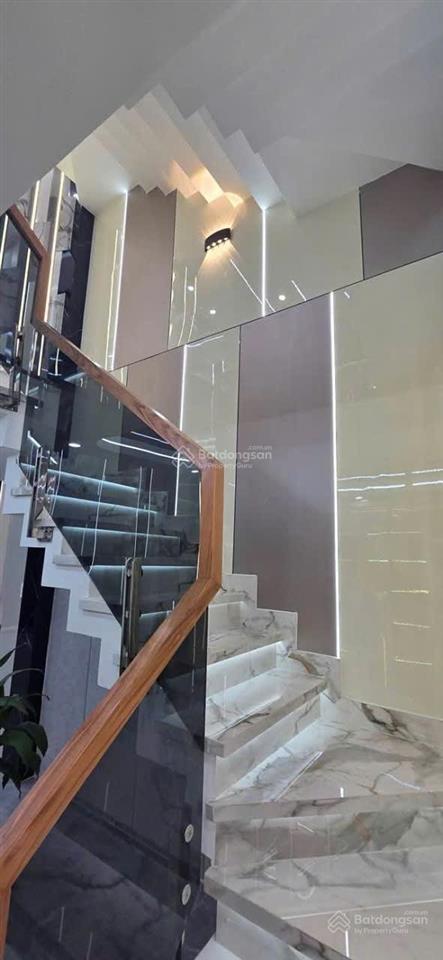 Nhà riêng 4pn 5wc tại bình tân  diện tích 58.6m2  hẻm 6m rộng rãi  giá chỉ 6,6 tỷ