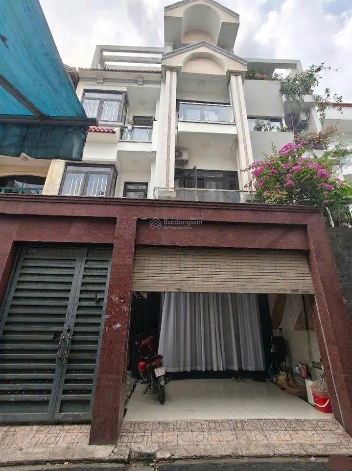 Mặt bằng kinh doanh đồng xoài siêu lợi nhuận, đón đầu ga t3 và metro số 2, 7x25 chỉ 23 tỷ