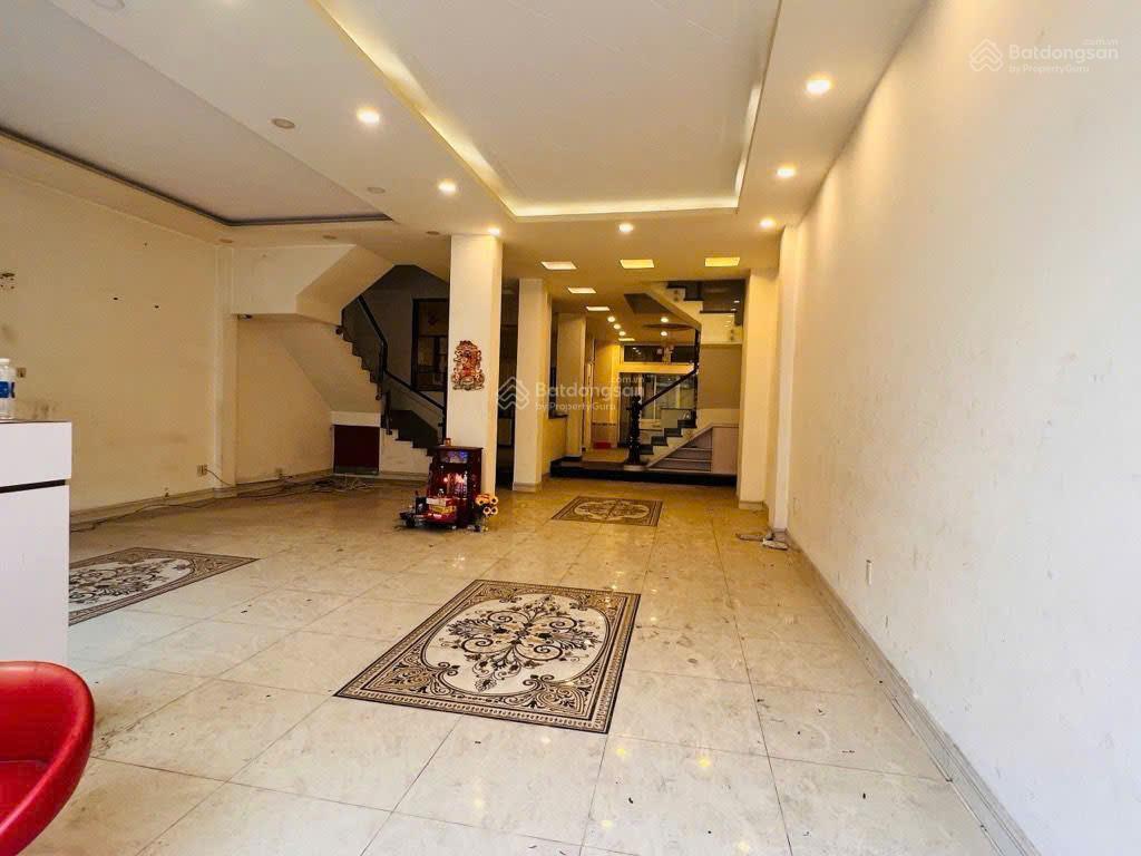 Mặt bằng kinh doanh đồng xoài siêu lợi nhuận, đón đầu ga t3 và metro số 2, 7x25 chỉ 23 tỷ