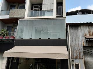 Chỉ 16.x tỷ, sở hữu 3 tầng, dòng tiền 30 tr/ tháng, sát nhà ga t3, sân bay, tân bình