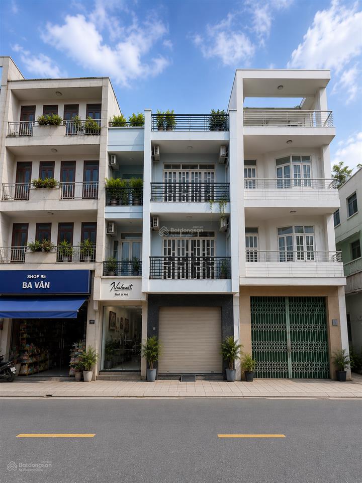 Bán nhà 4 tầng mặt tiền ba vân  4x14m  vị trí kinh doanh đẹp 13,7 tỷ thương lượng