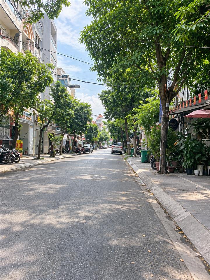 Hot!! công nhận gần 100m2mt 16m thân nhân trungdiện tích 5,2x25mgiá 16,5 tỷ tl