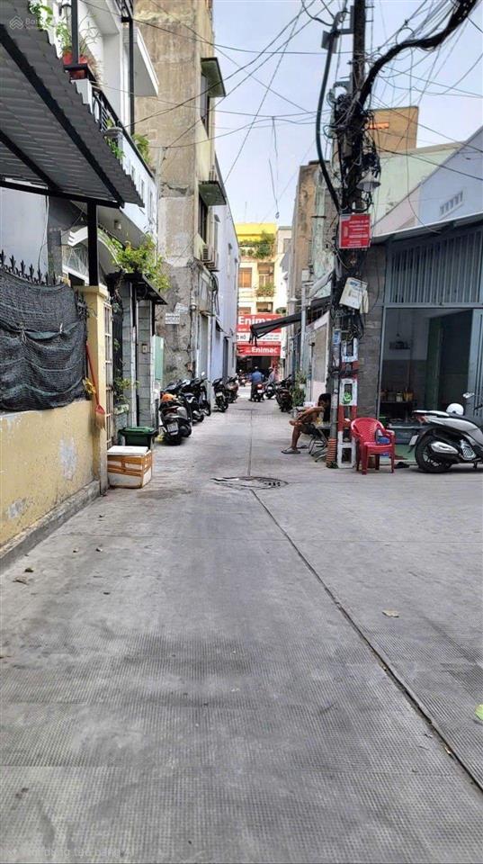 Chủ giảm sâu 800 triệu chỉ còn 4 tỷ nhỉnh ngay lạc long quân, bảy hiền