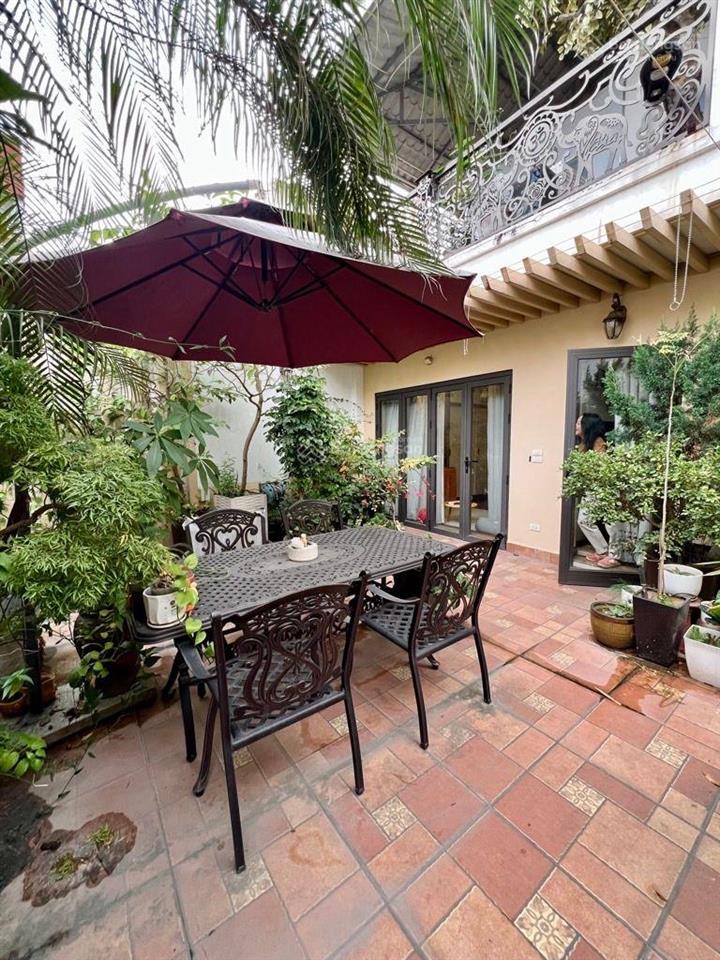 Bán gấp nhà 5 tầng thang máy liền kề văn khê, 83m² chỉ 21,9 tỷ.