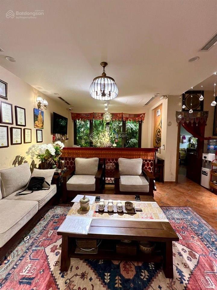 Bán gấp nhà 5 tầng thang máy liền kề văn khê, 83m² chỉ 21,9 tỷ.