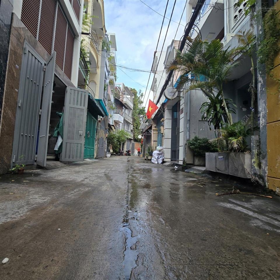 Bán nhà riêng hxh đến nhà tại tô hiến thành, 65m2 chỉ 8,7tỷ, vuông đẹp, khu cán bộ công viên chức