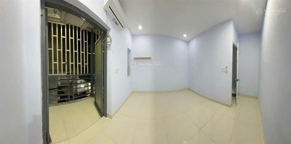 Nhà trung tâm quận 1 nở hậu gấp đôi hiếm. rẻ nhất khu vực