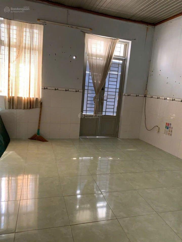 Hiếm nhà ngang gần 5m giá chỉ 3 tỷ nhỉnh. lũy bán bích  tân thành  tân phú