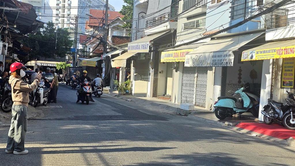Mặt tiền chợ vải phú thọ hòa, quận tân phú