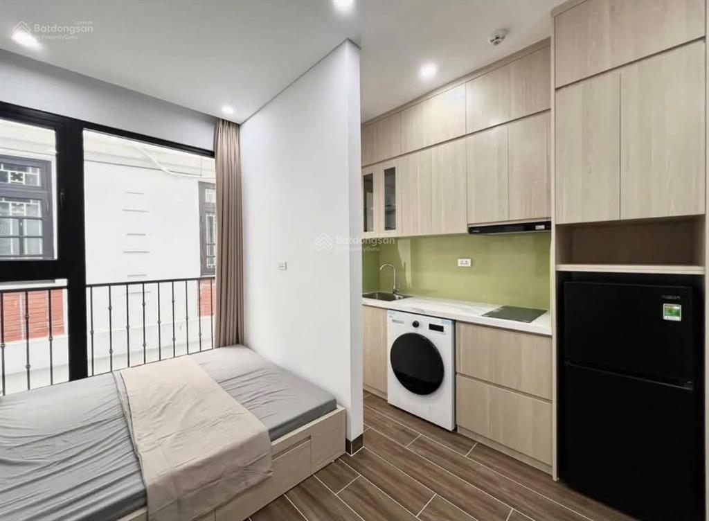 Studio full nội thất ban công thoáng mát ngay đầm sen