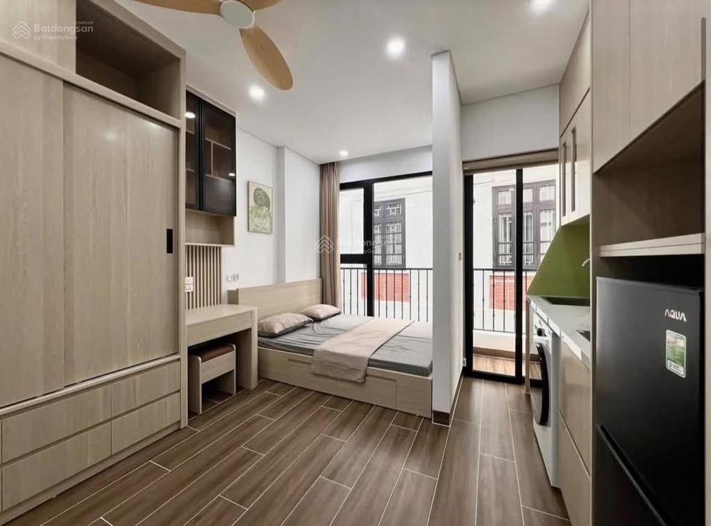 Studio full nội thất ban công thoáng mát ngay đầm sen