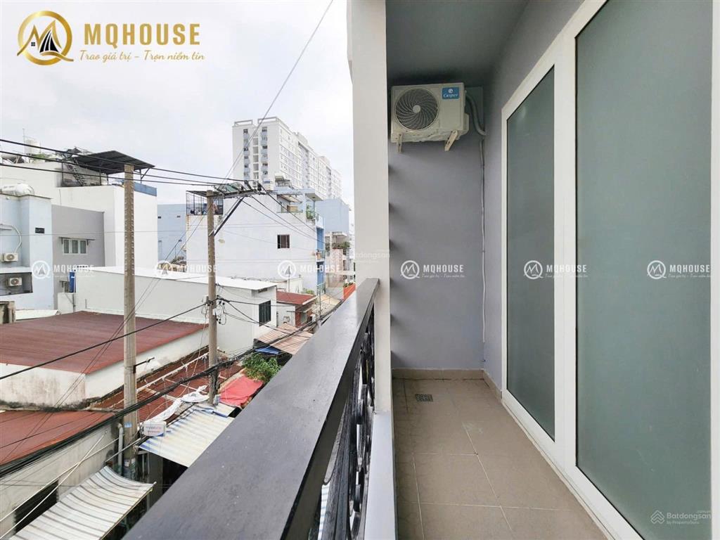 Studio 1 phòng ngủ tách bếp full nội thất rộng 40m² ngay đầm sen