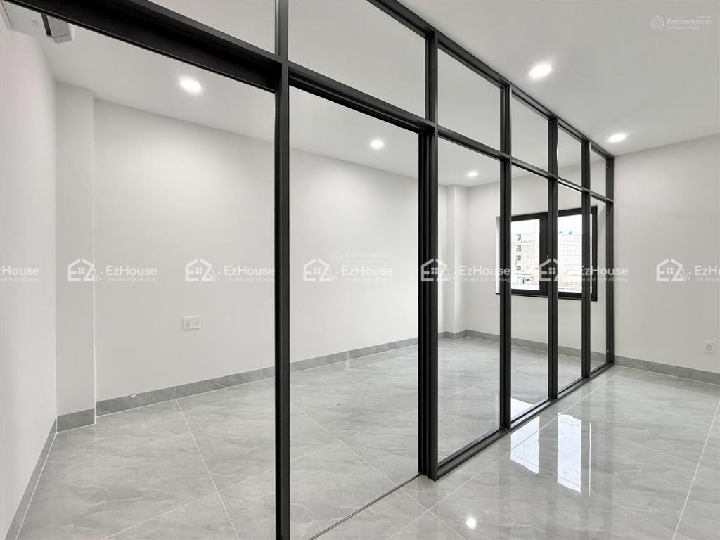 Studio tách bếp 40m2 ngay aeon mall tân phú set up full nội thất boc seal 100%