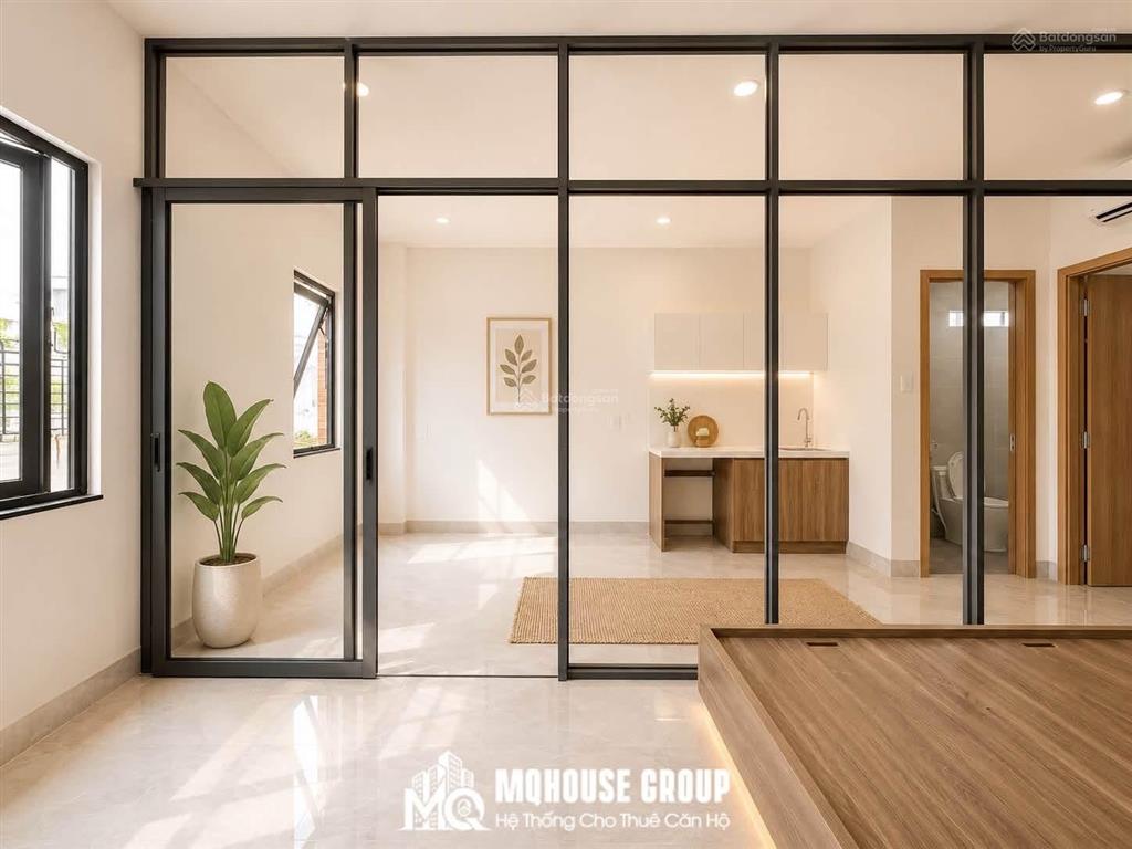 1 phòng ngủ  studio ban công full nội thất rộng 35m2 ngay aeon mall tân phú