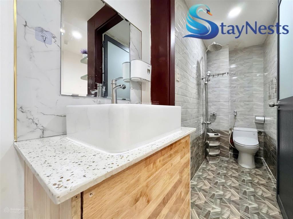 1pn tách bếp full nội thất rộng 40m2 ngay đầm sen