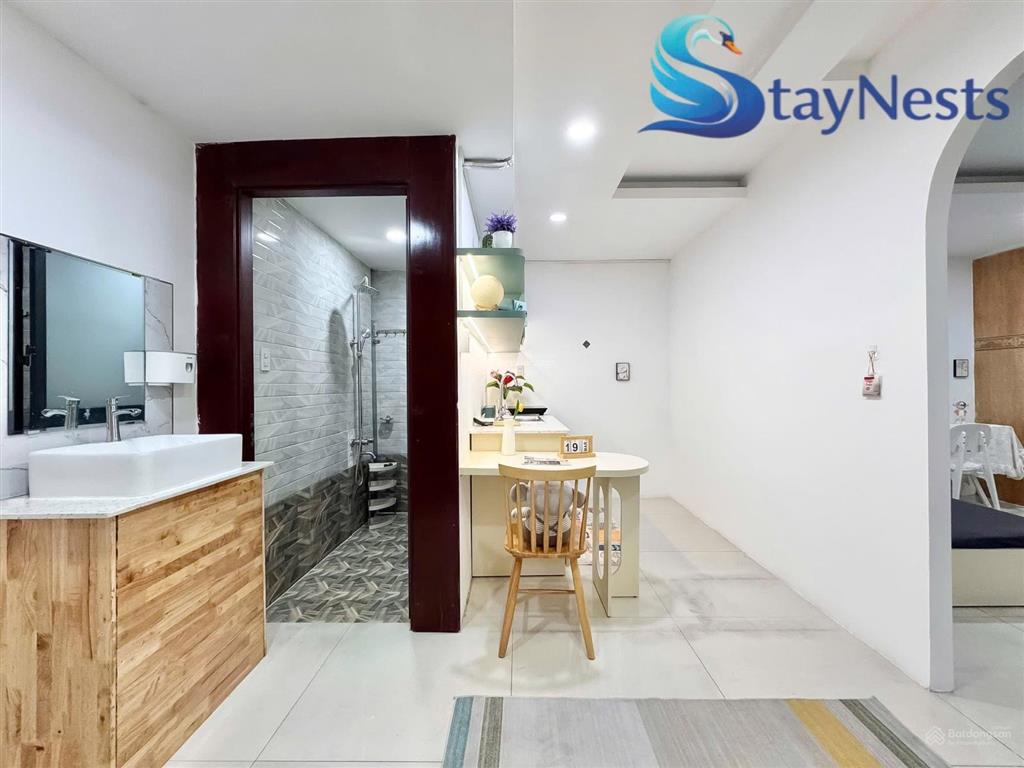 1pn tách bếp full nội thất rộng 40m2 ngay đầm sen