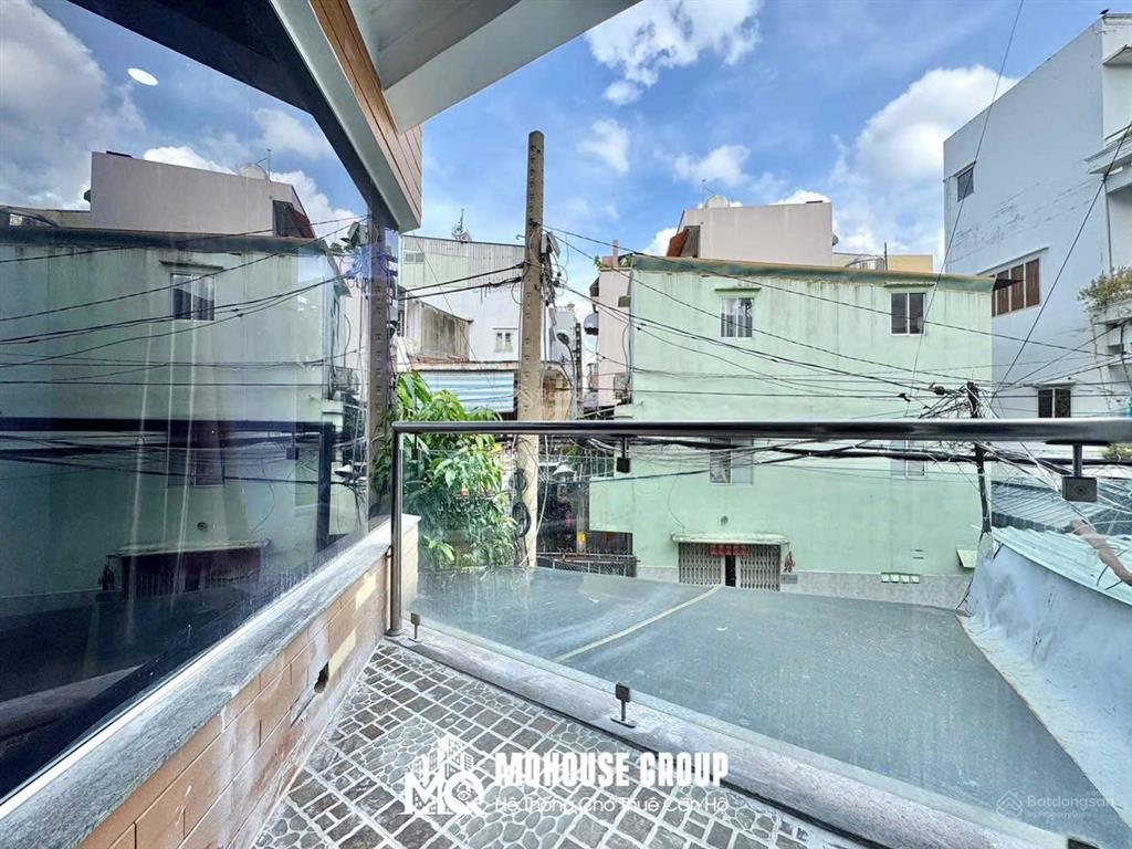Studio tách bếp rộng 55m2 ngay đầm sen ở được gia đình