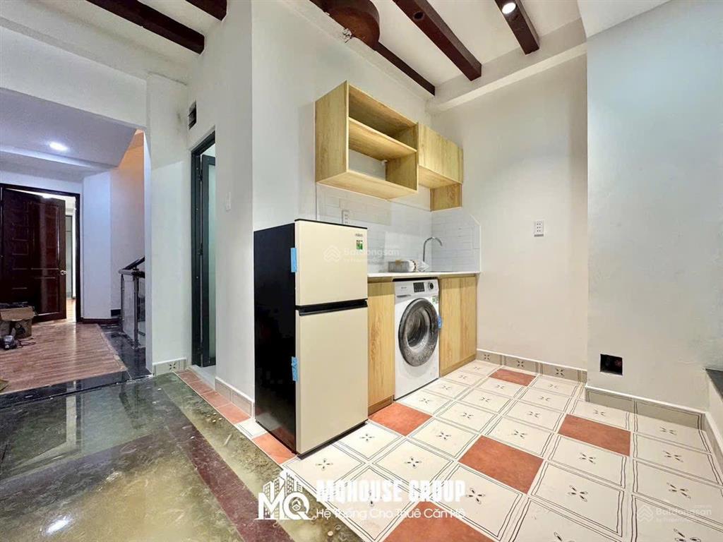 Studio tách bếp rộng 55m2 ngay đầm sen ở được gia đình