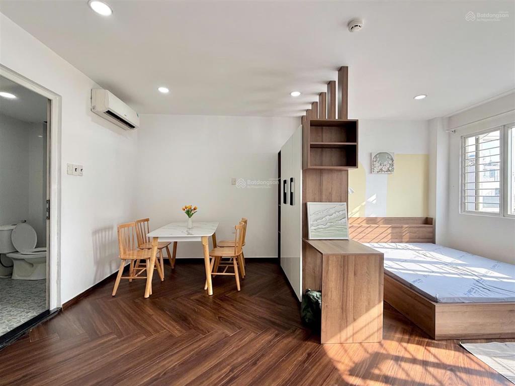 Studio tách bếp full nội thất rộng rãi 40m2 ngay aeon mall tân phú
