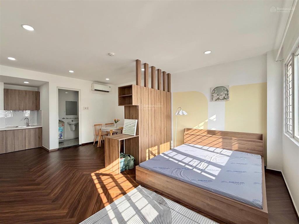 Studio tách bếp full nội thất rộng rãi 40m2 ngay aeon mall tân phú