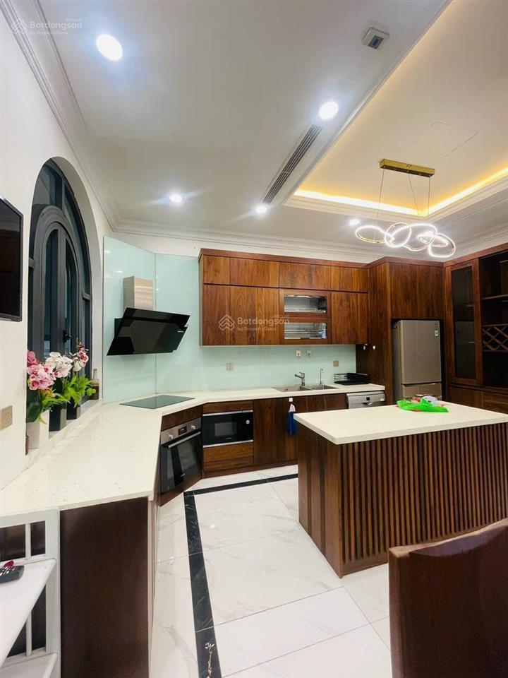 Quỹ căn liền kề/ biệt thự cho thuê. giá từ 9 triệu đến 50 tr/ tháng, view biển hồ