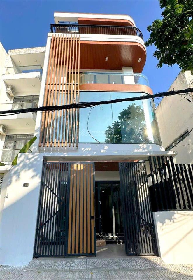 Siêu phẩm nhà phố 4 tầng thang máy  ngang 6m bề thế  trung tâm hải châu