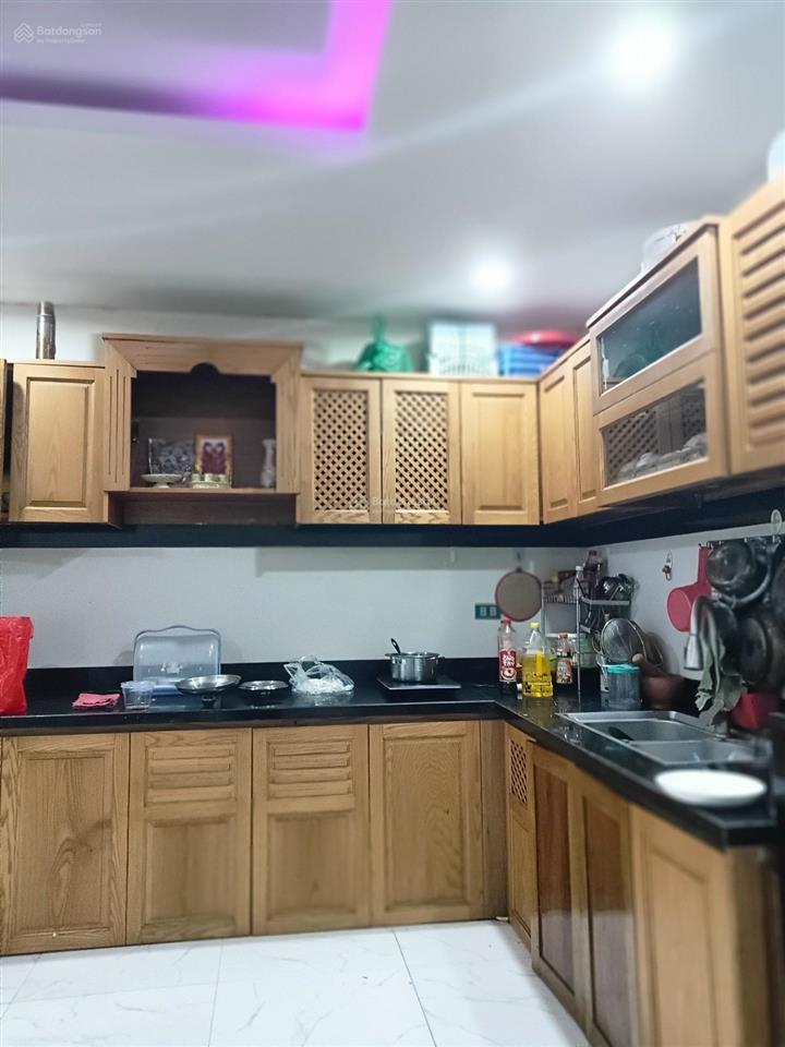 Nhà 3 tầng chủ tự xây cực kỳ kiên cố kiệt nhựa 5m chỉ 30m ra mặt tiền ô tô đỗ ngày đêm