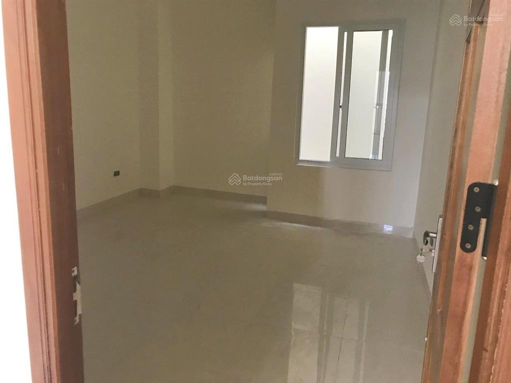 Nhà 3 tầng chủ tự xây cực kỳ kiên cố kiệt nhựa 5m chỉ 30m ra mặt tiền ô tô đỗ ngày đêm