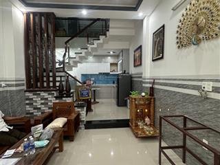 Gara ô tô  nhà mới cứng kinh doanh tốt chỉ 5.6 đồng