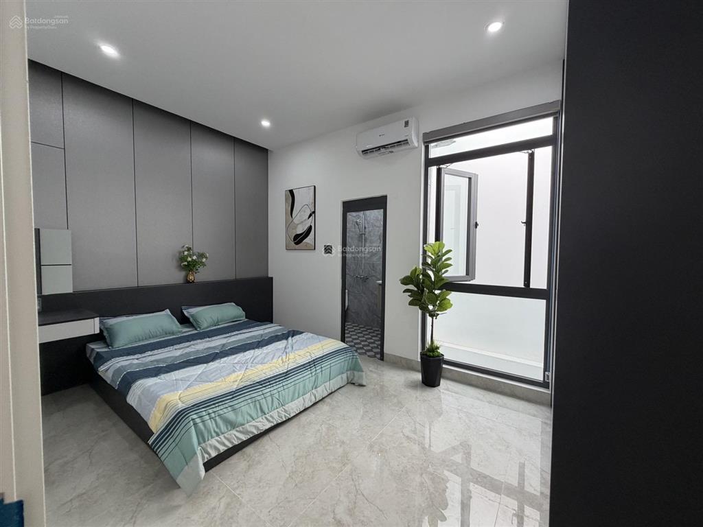 Siêu phẩm tiểu la 3 tầng full nội thất chỉ 5,55 tỷ