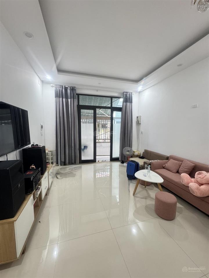 Nhà đẹp điện biên phủ kiệt ô tô đỗ cửa cạnh aeon mall chỉ 5,5 đồng