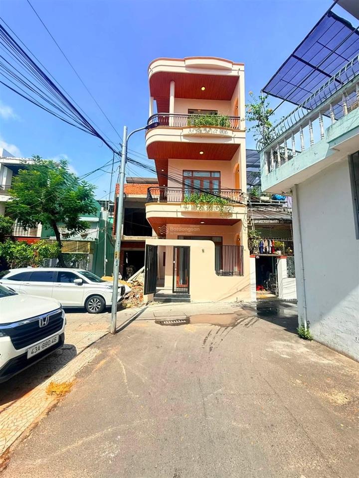 Nhà mới 3 tầng 2 mặt tiền trần xuân lê đối diện công viên
