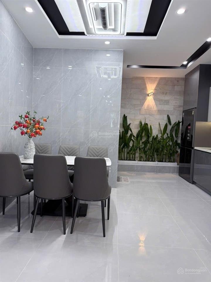 Hiếm! nhà 3 tầng kiệt huỳnh ngọc huệ ô tô đỗ cửa dòng tiền 15tr/tháng